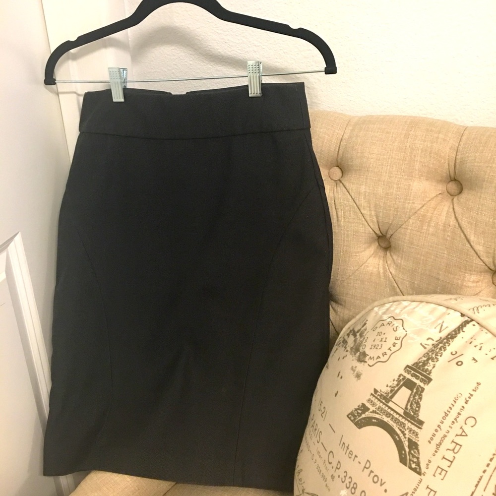 Banana Republic Charcoal Gray Skirt, Size 0